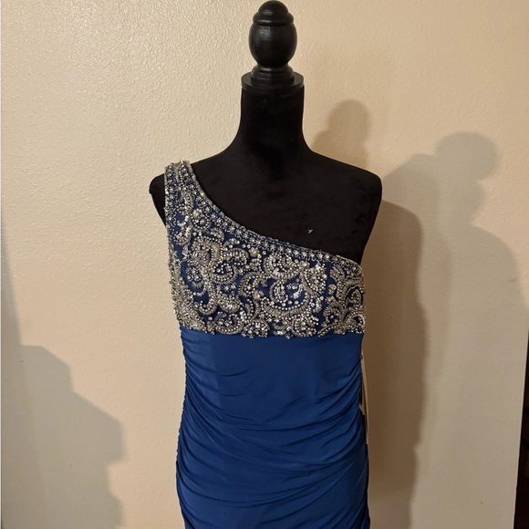 Alyce Paris Dress - Picture 3 of 5